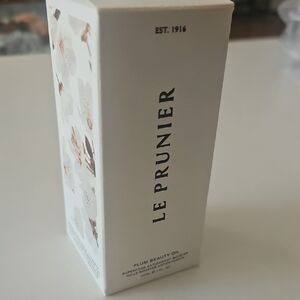 Plum Beauty Oil - White